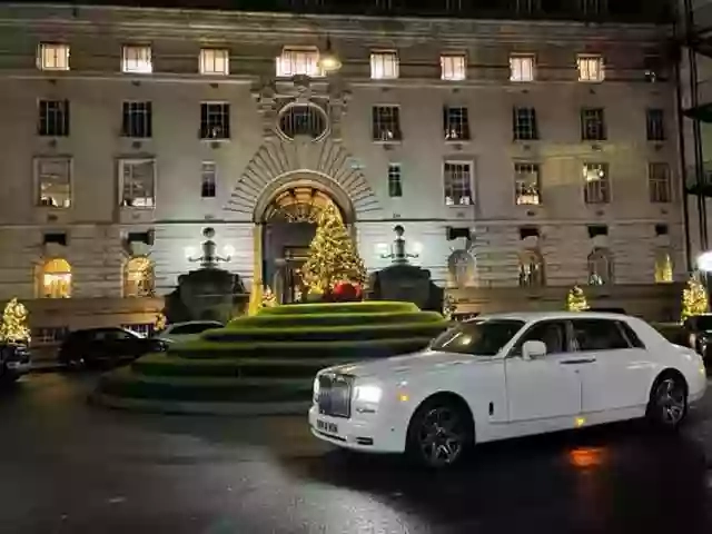 Platinum Cars - Luxury Chauffeur Services in Essex