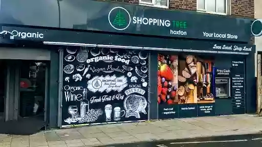 Shopping tree hoxton