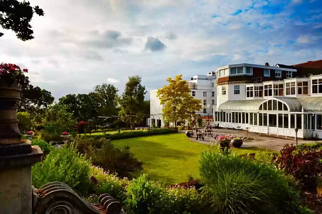 The Bromley Court Hotel