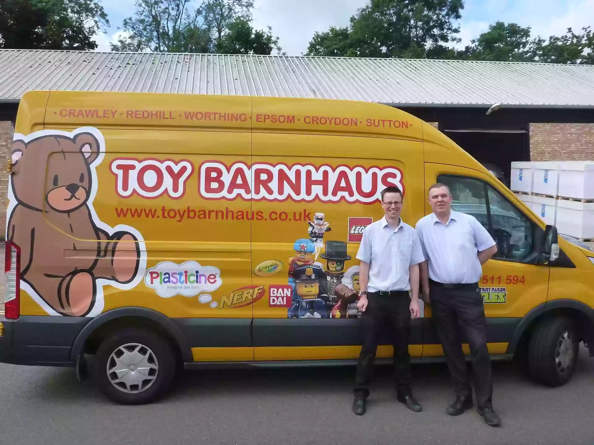 Toy Barnhaus Staines