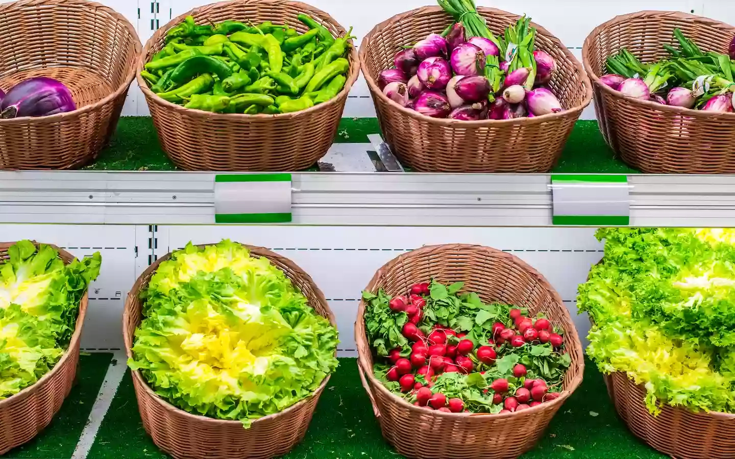 Green Apple Market