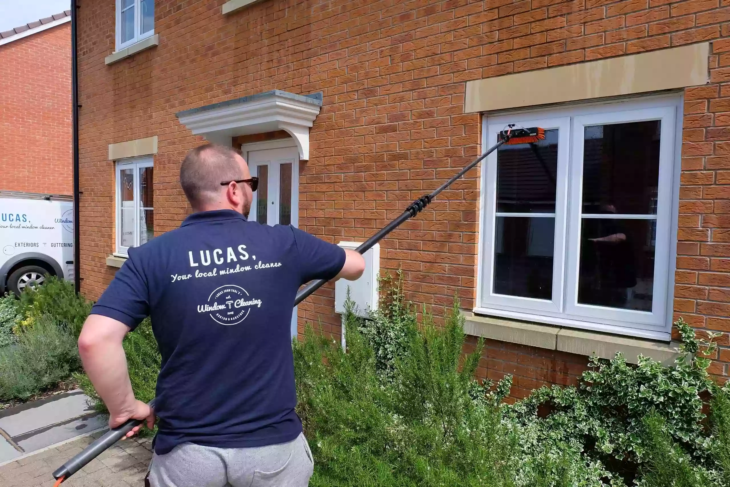 LJT Window Cleaning