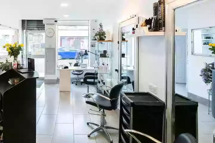 Amber’s Beauty Lounge