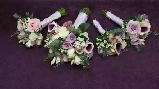 Leah’s Enchanted Florists