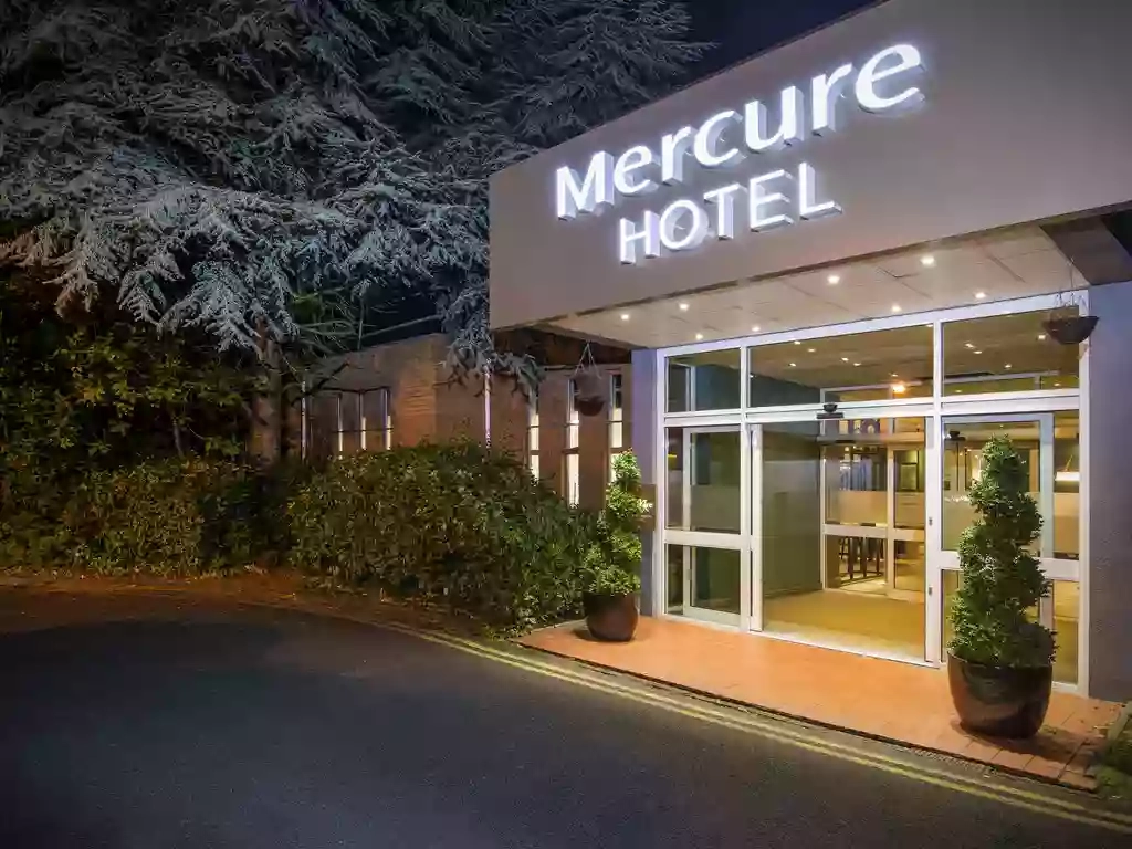 Mercure Cardiff North Hotel