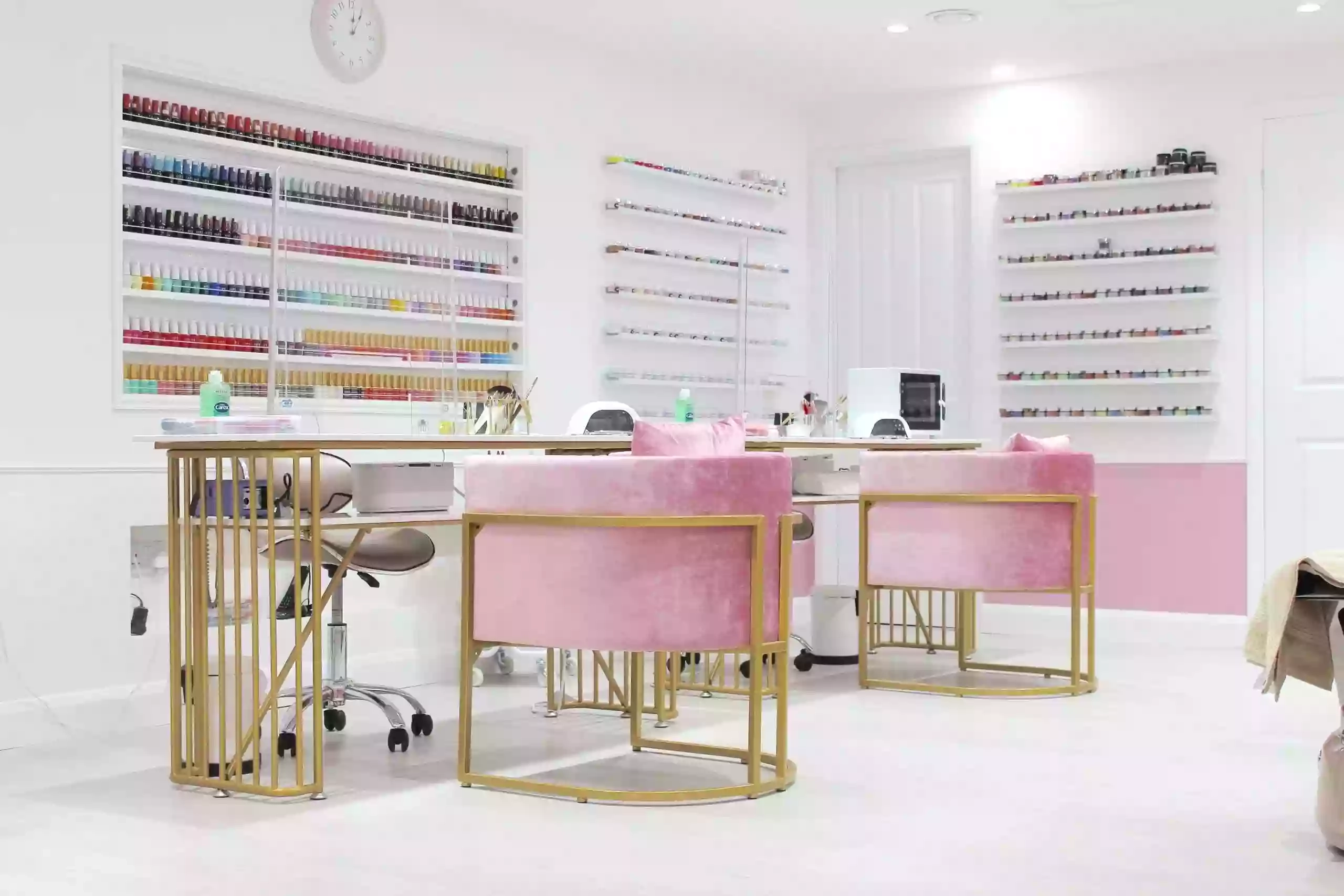 Adore Nail & Spa