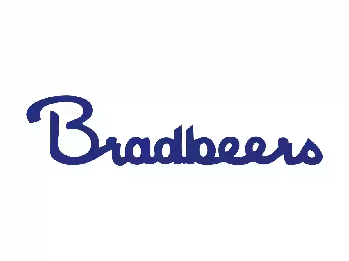 Bradbeers Furniture Store Hedge End