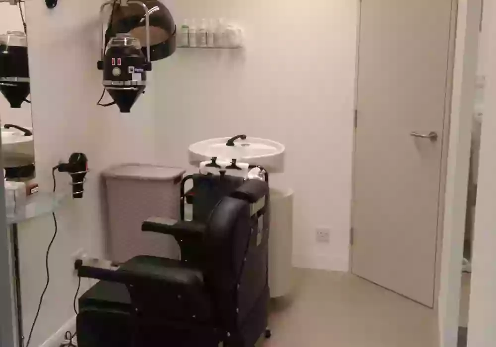 Kings Hair Clinic