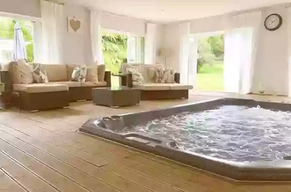 York Cottage Spa