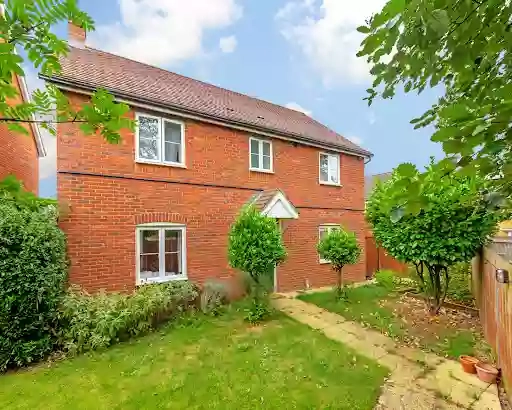 Homely Spaces The Elstow Retreat