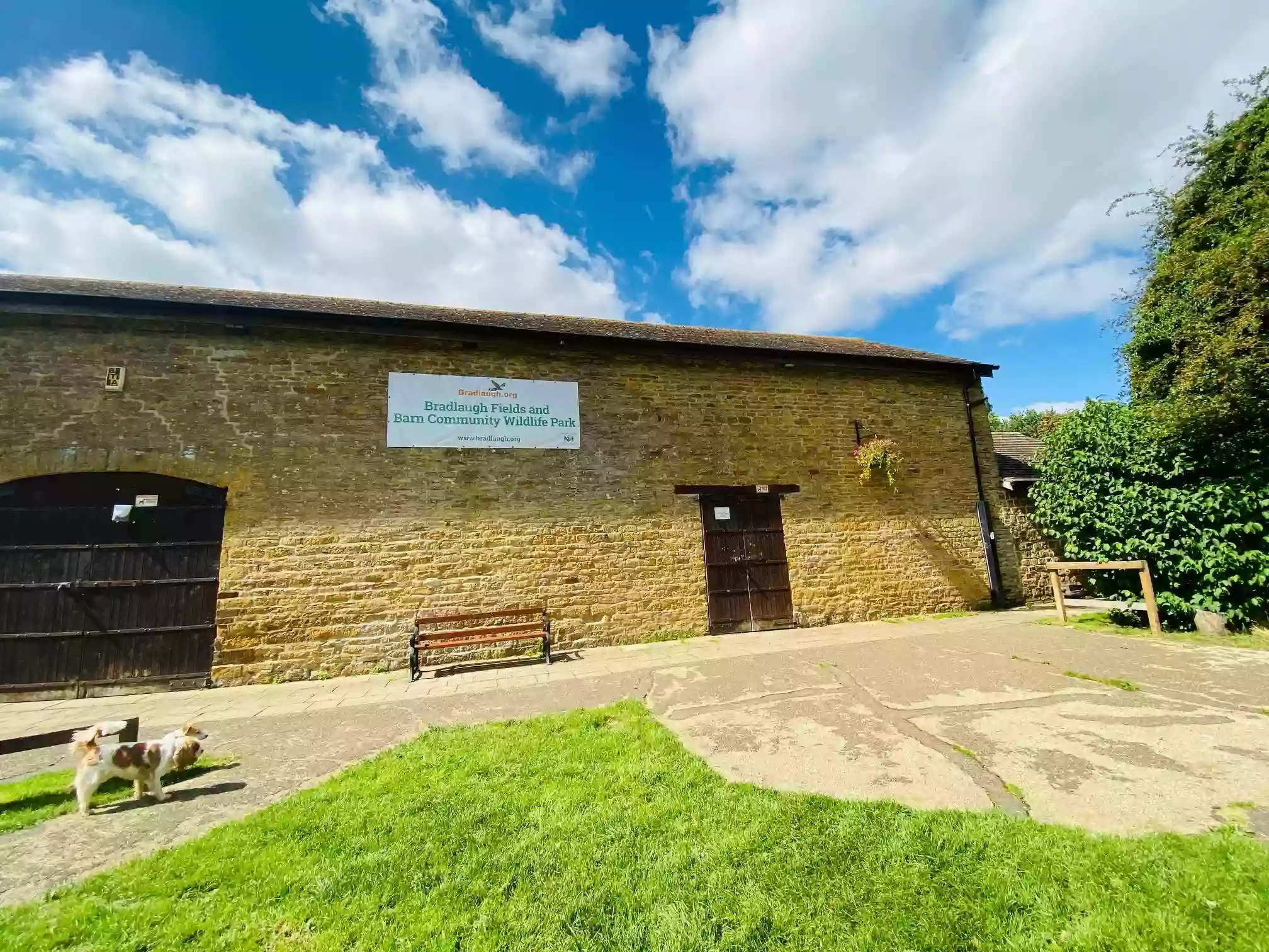 Bradlaugh Fields & Barn