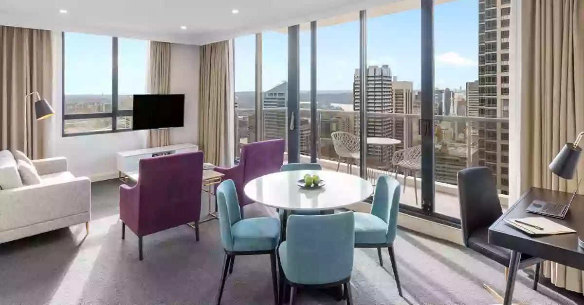 Meriton Suites Pitt Street, Sydney