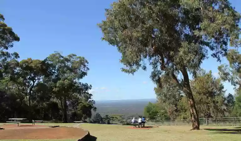 Hawkesbury lookout