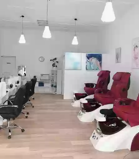 Myra Nails & Spa