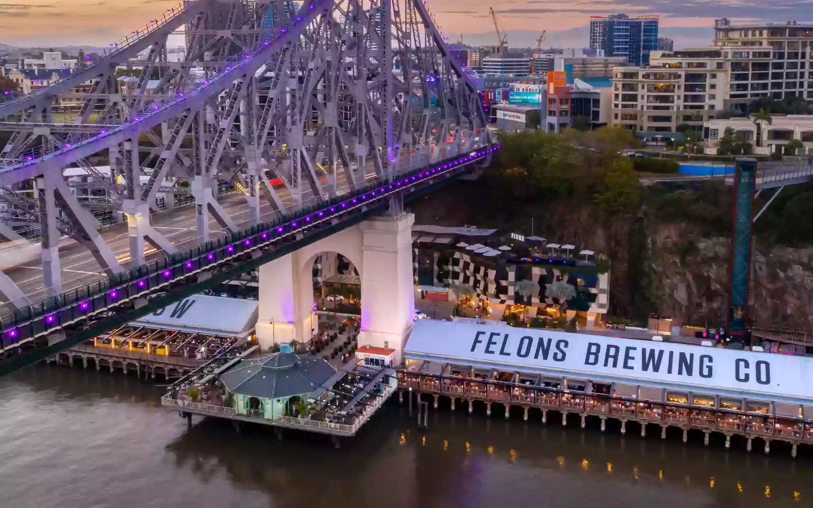 Howard Smith Wharves