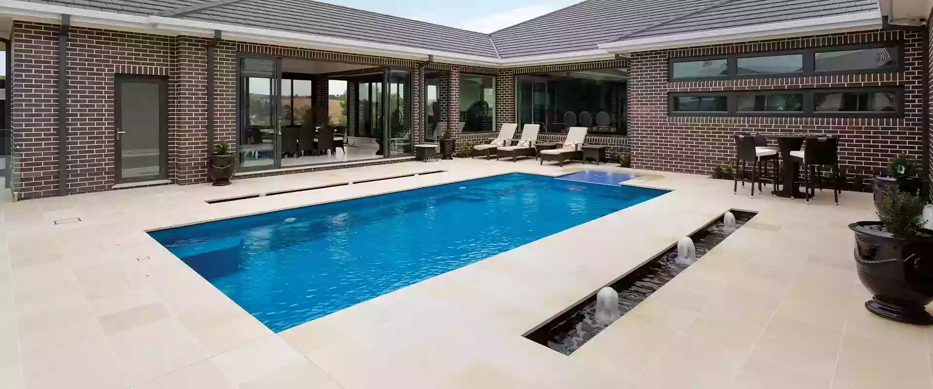 Capital Country Pools