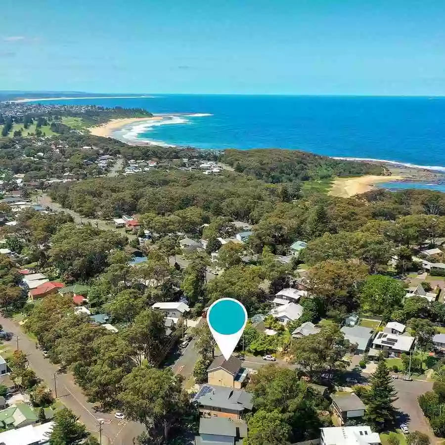 Bateau Bay Beach House