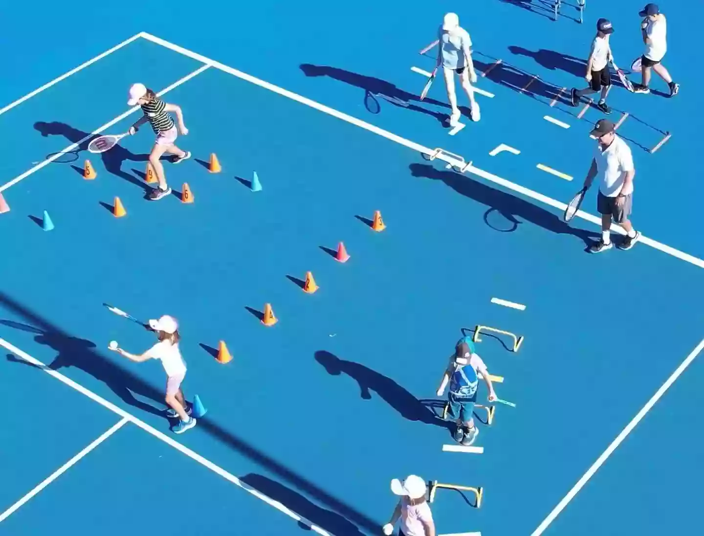 GIANT Tennis