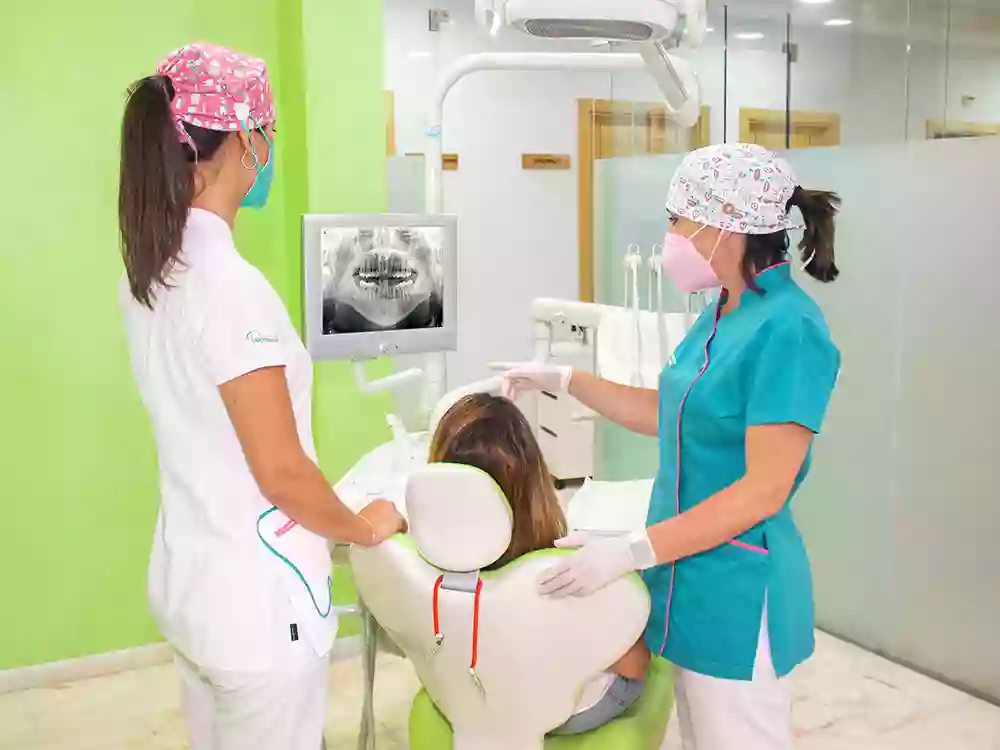 Centro Dental Palomeque SL