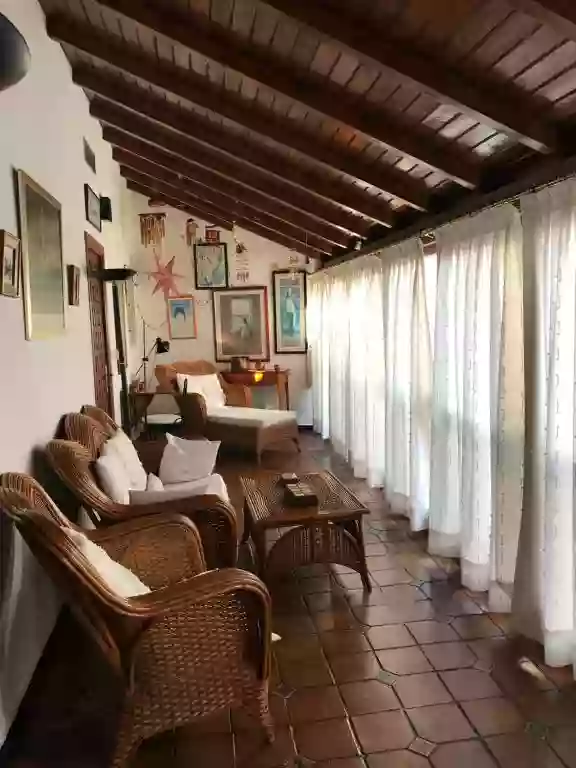 Casa LONGA