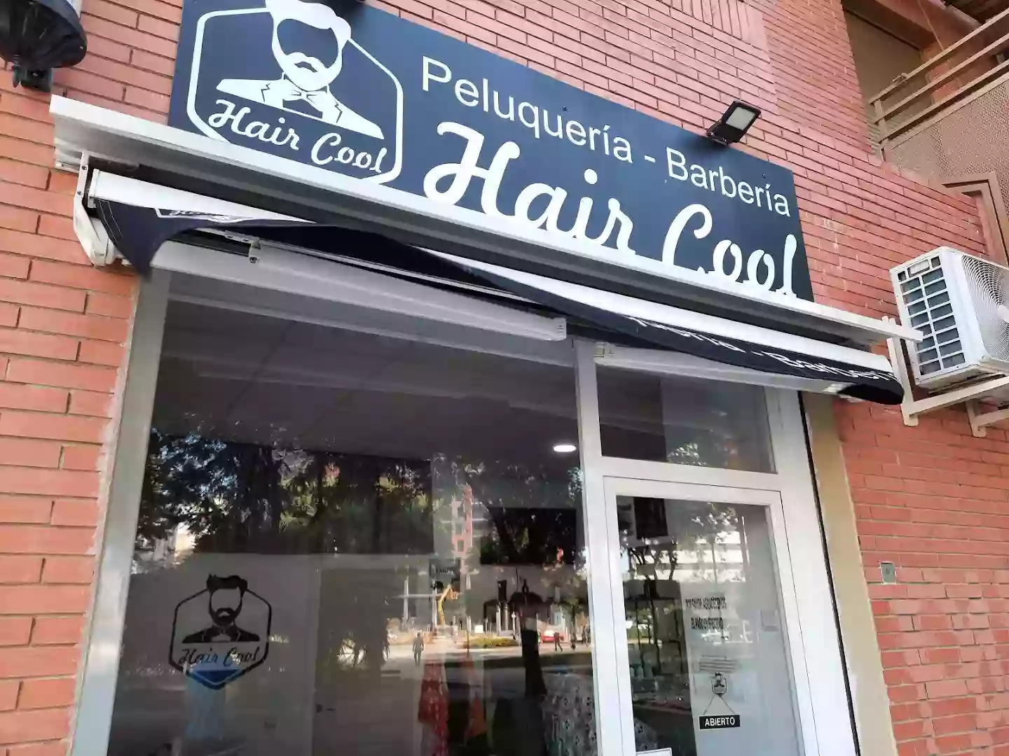 Hair Cool Peluqueria-Barberia