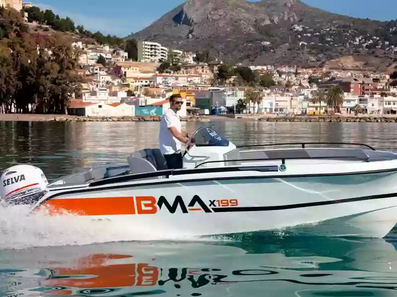 Boat Málaga - Academia Náutica Oficial