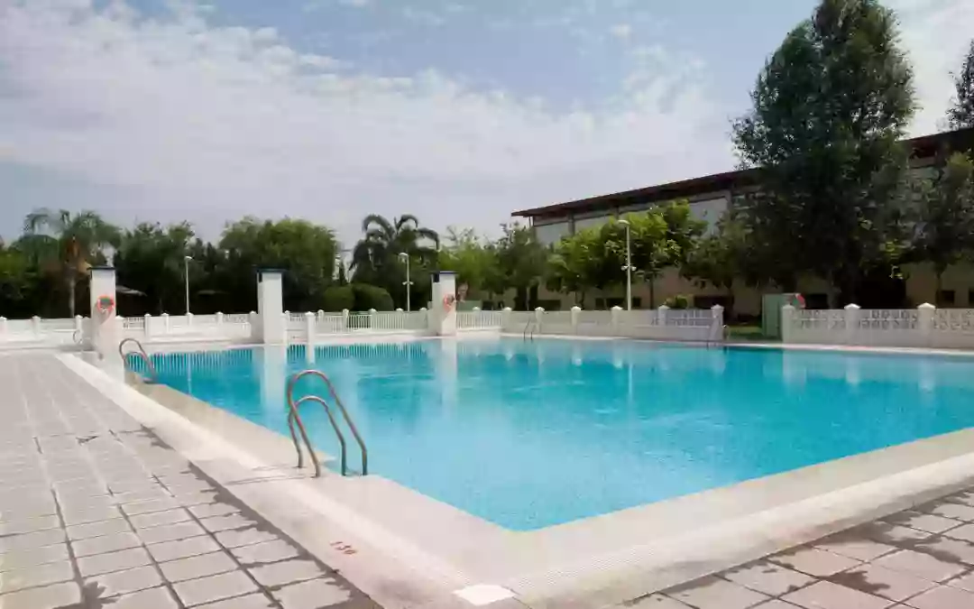 Piscina municipal Luis Uruñuela