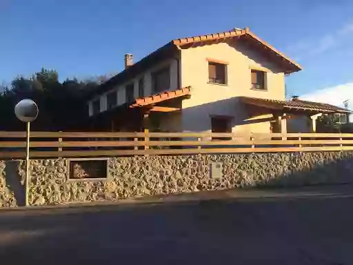 Apartamentos La Llastra de Garaña