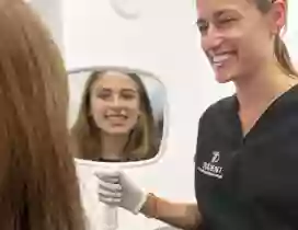 Clínica Dental Del Corte