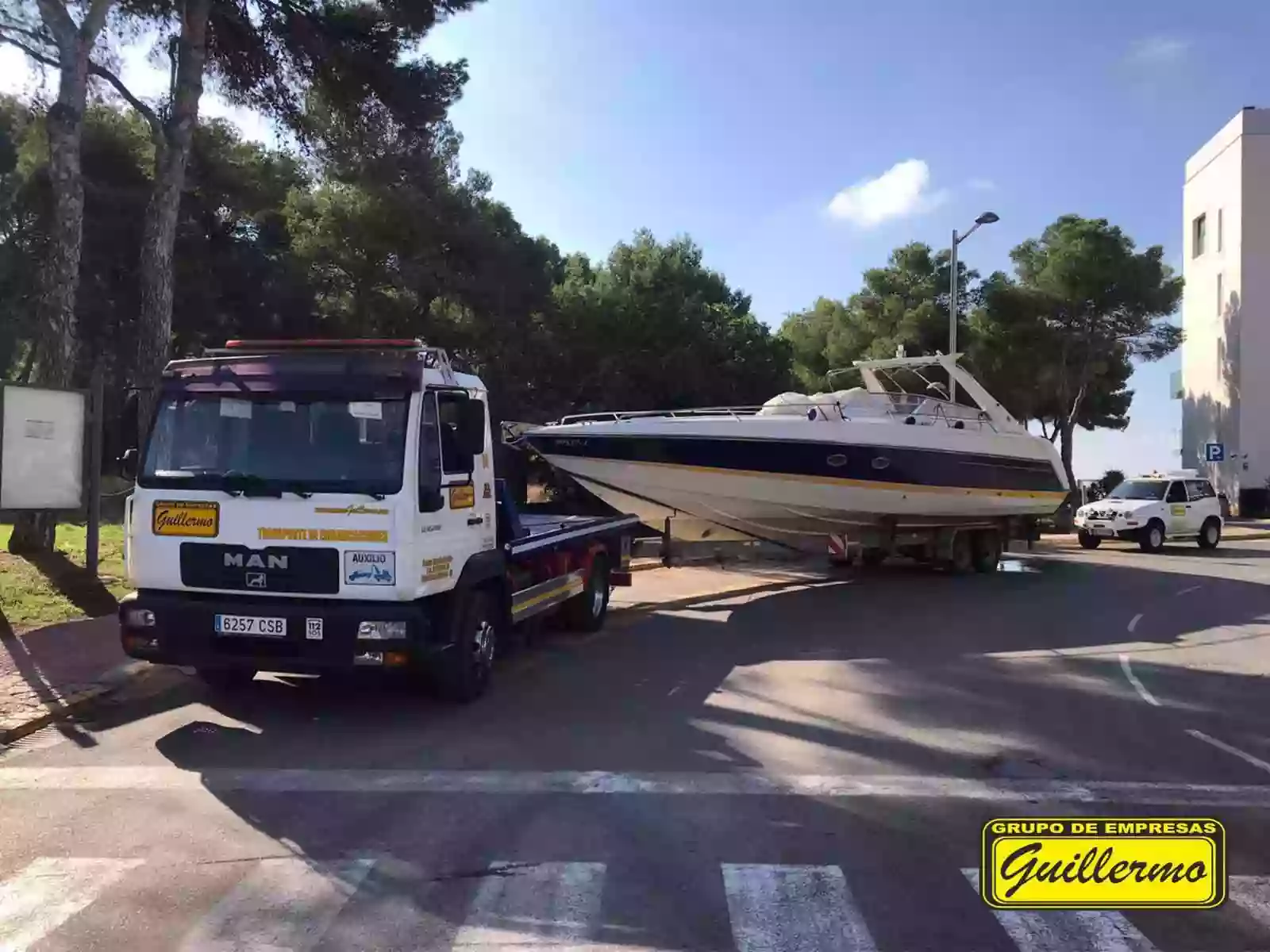 Empresas Guillermo - Parking y custodia de vehículos en Ibiza