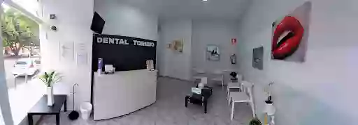 CLÍNICA DENTAL TORIBIO