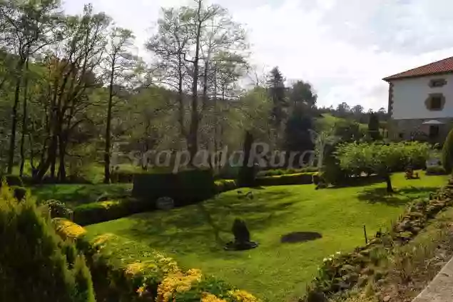 Vivienda Rural - Apartamentos La Cueva - Cantabria