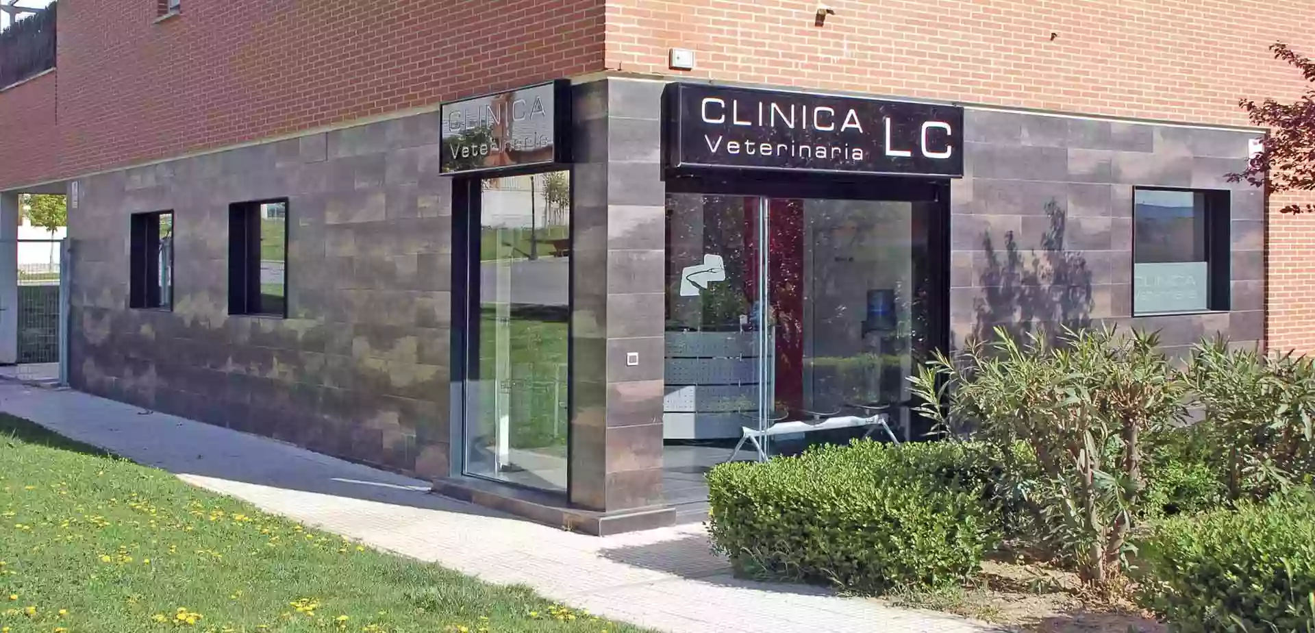 CLINICA VETERINARIA LC