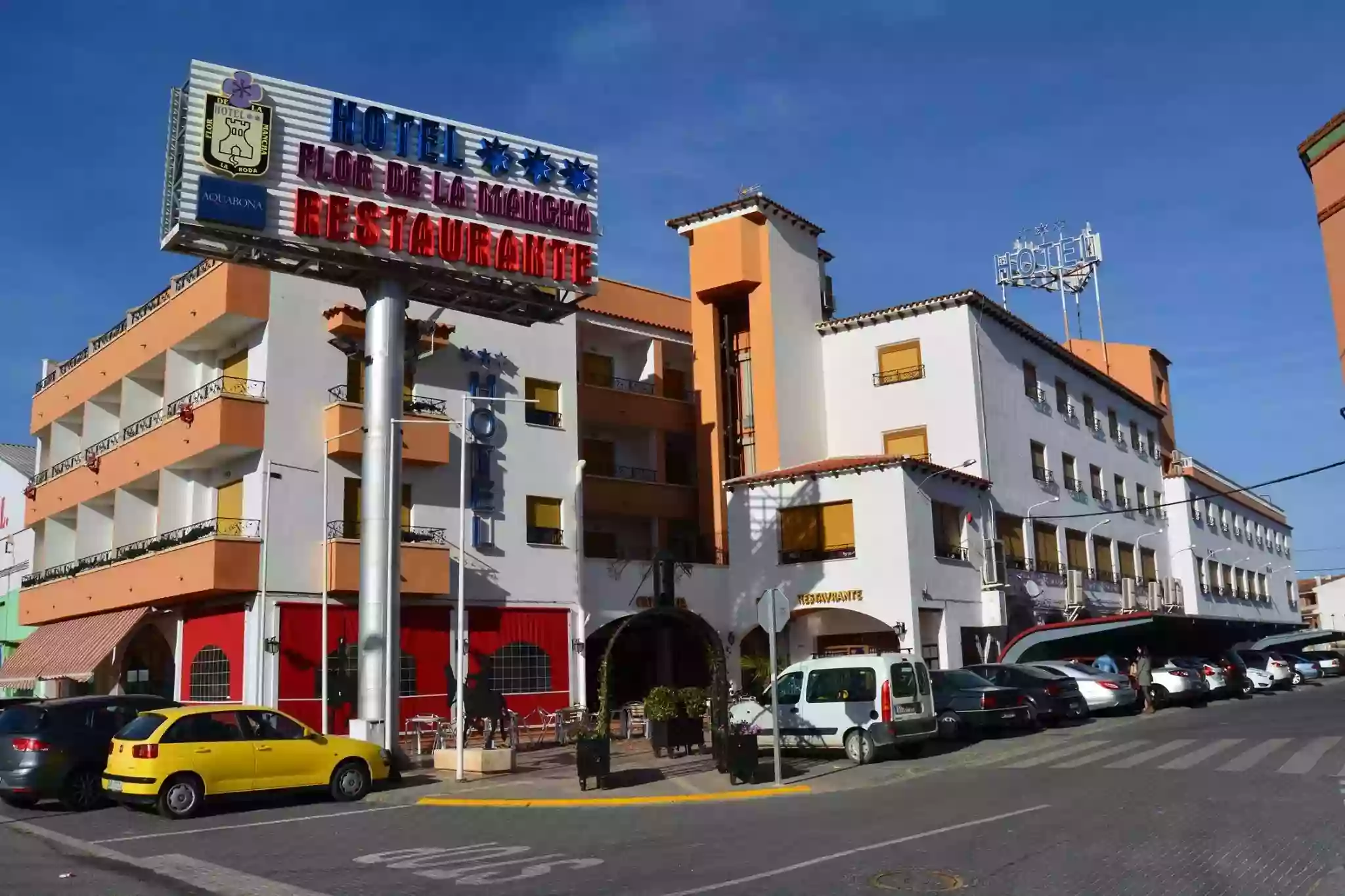 Hotel Restaurante Flor de La Mancha.