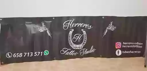 Herreros Tattoo Studio