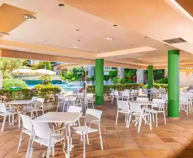 Restaurante, comedor mediterrani buffet libre