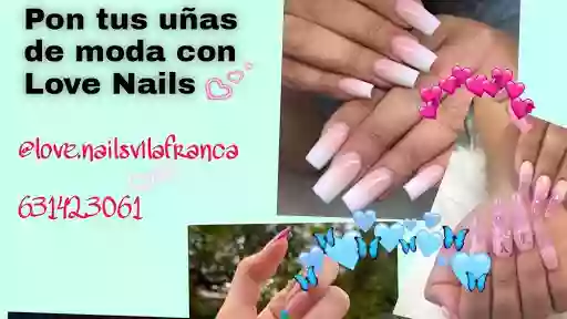 Love Nails Vietnamita