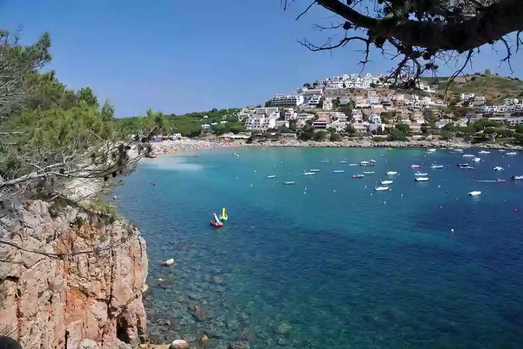 Apartamentos Cala Montgó