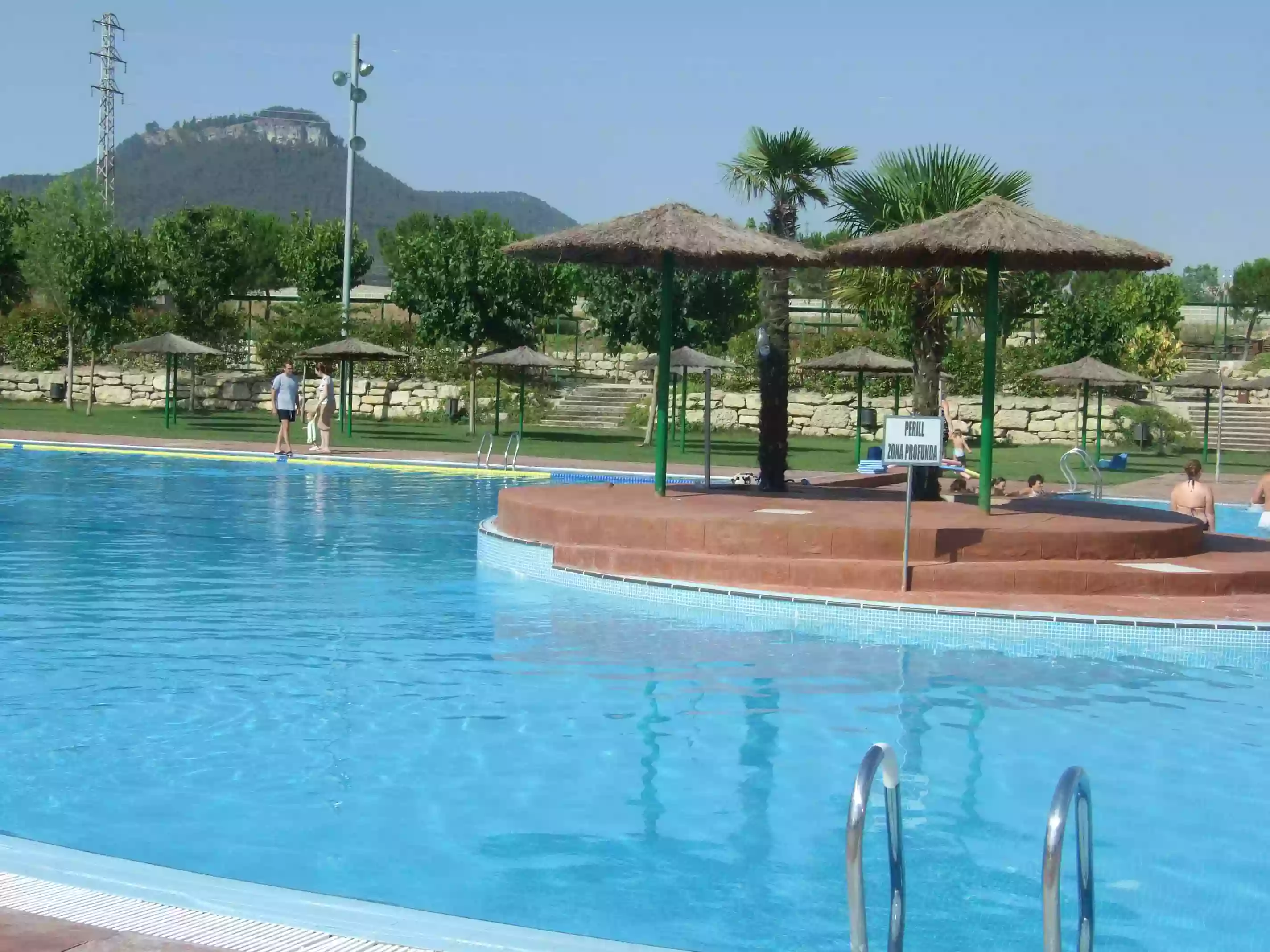 Piscina municipal de Montbui