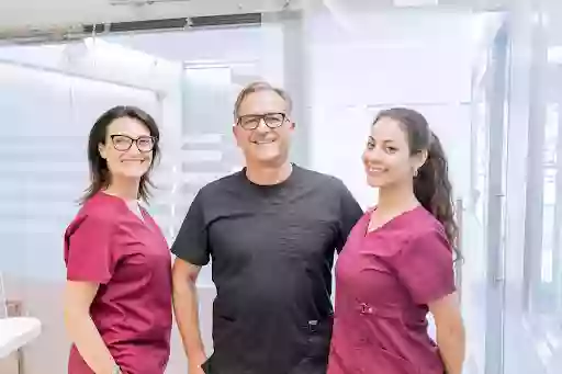 Clínica Dental Dr.Ferraro