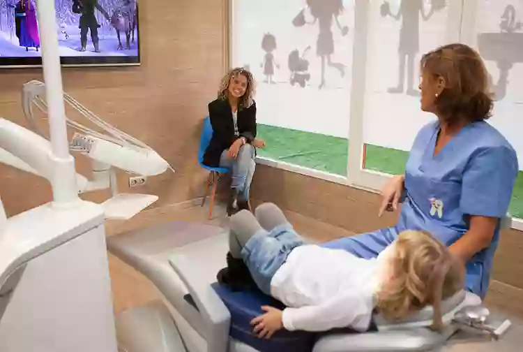 Cambra Clinic Nens - Clínica dental infantil - Odontopediatra Barcelona