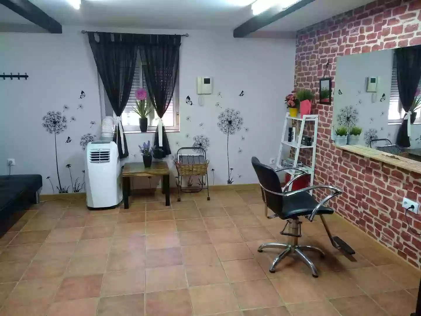 Cristina Centro de Belleza. Peluqueria y estética.