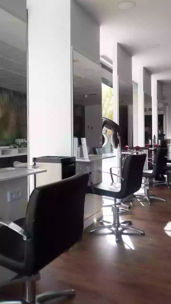 LE GREEN ESTILISTAS | Centro de Estética y Peluquería