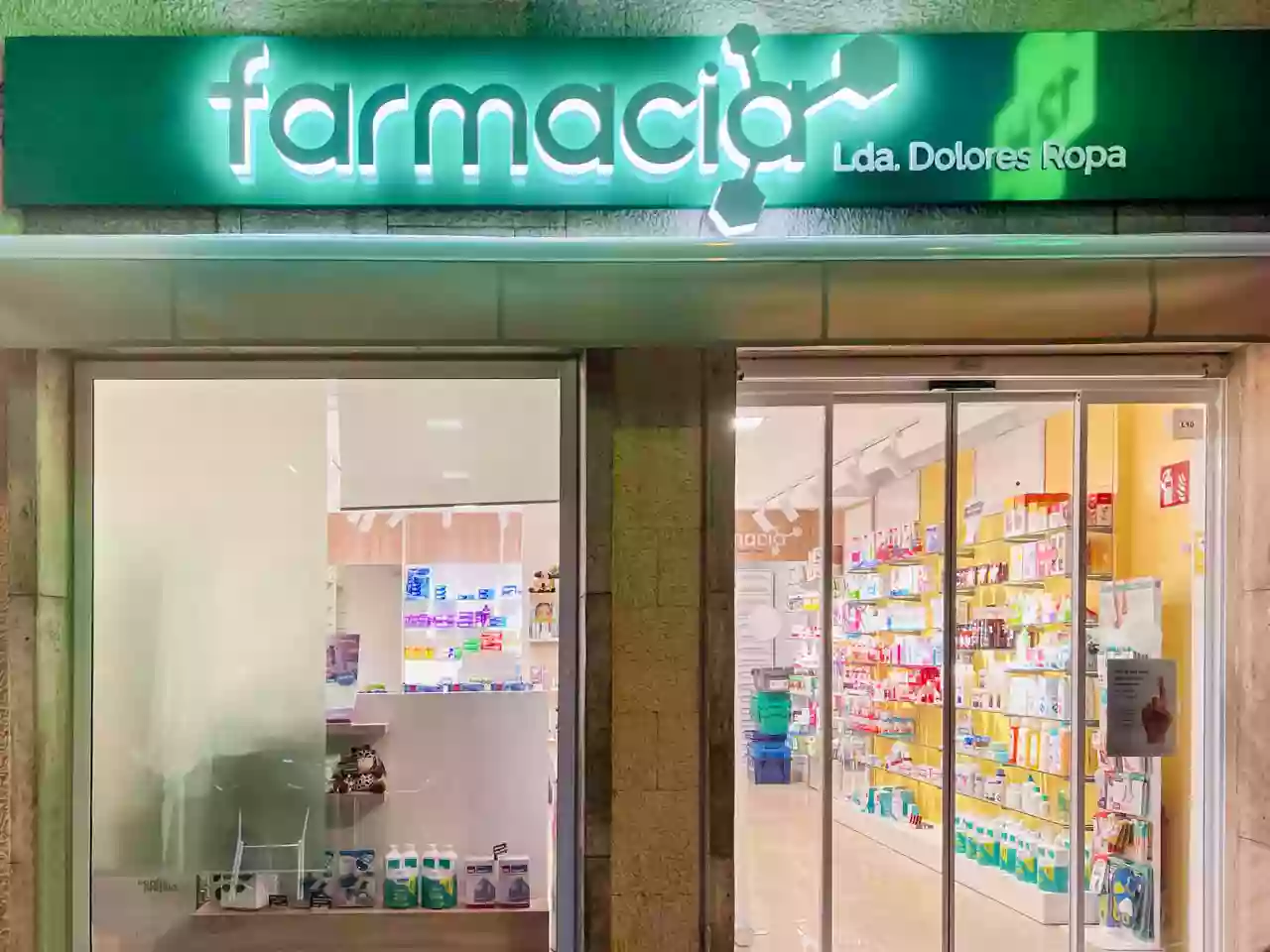 Farmacia en Ciudad Lineal 12 horas [Farmacia Dolores Ropa]