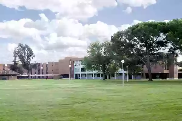 Escuela de Postgrado Universidad Camilo José Cela