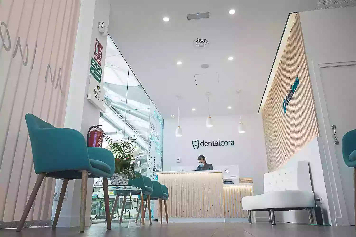 Clínica DentalCora. Clínica dental Fuenlabrada