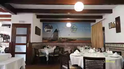 Restaurante Hogar Del Pescador / 1 planta