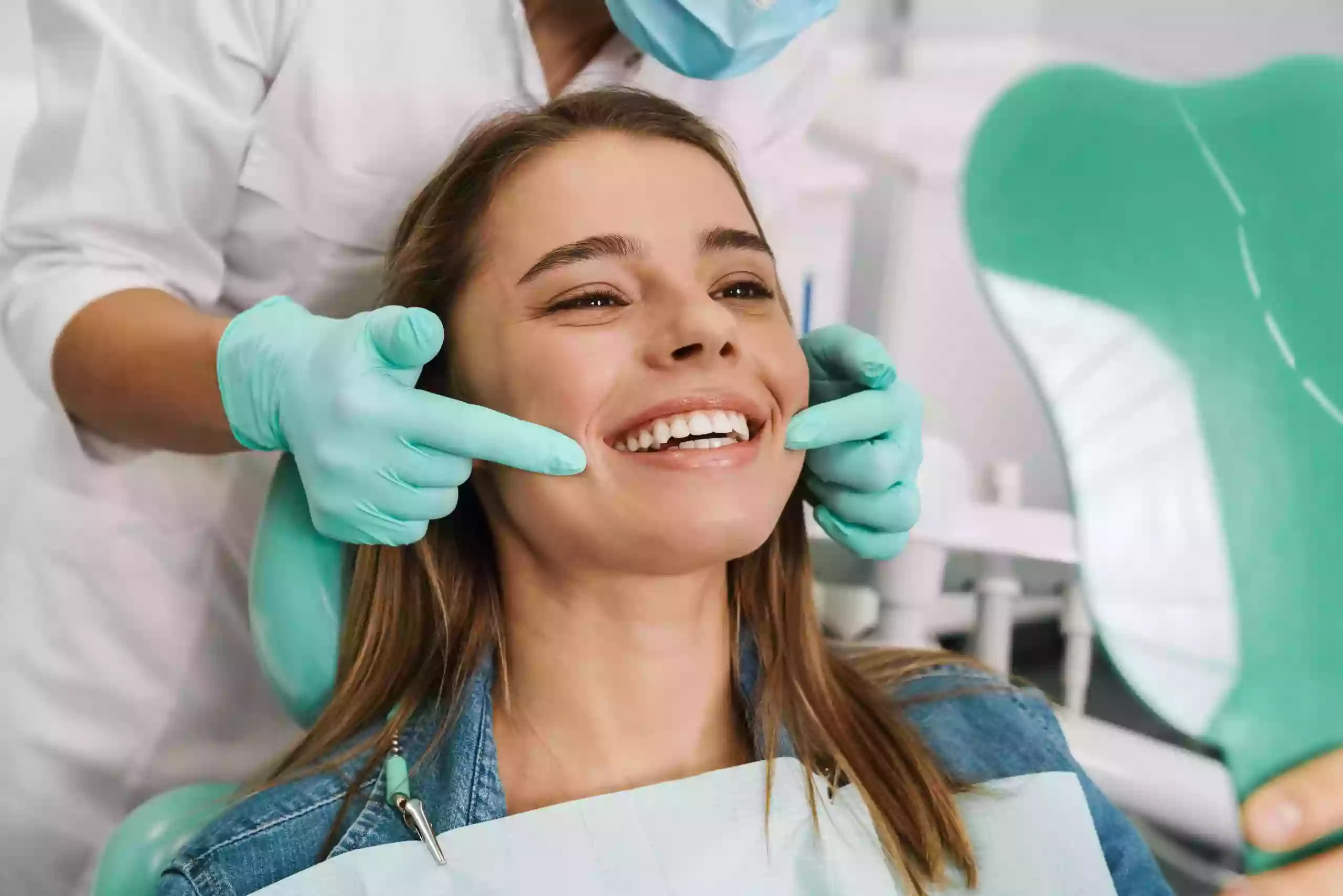 Clínicas Dental Ortiz Estomatólogos