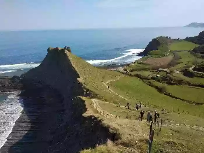 Salida barco Zumaia visitas guiadas Geoparkea