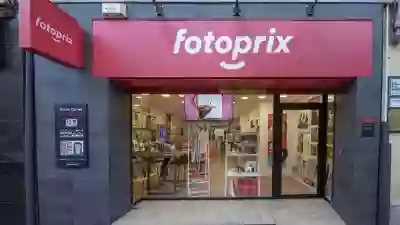 Tienda de fotografía Fotoprix Victor Pradera